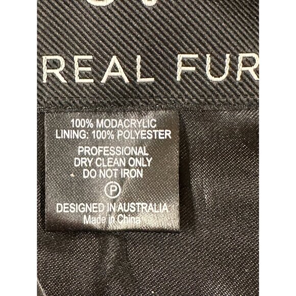 👗 2/$30 👗Unreal Fur Black Faux Fur Scarf Wrap 100% Modacrylic & Polyester - Picture 4 of 5